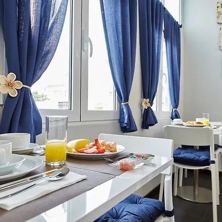 Bed & Breakfast Silk 2*